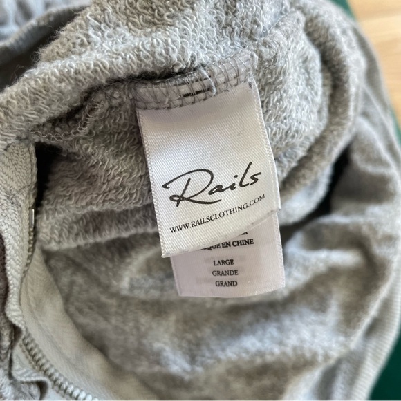 Rails Marlo Flocked Heather Grey Leopard Print Side Zip Pullover Sweatshirt Sz L - Picture 10 of 12